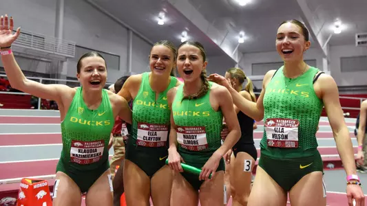 DMR celebrates school record at Razorback Invitational