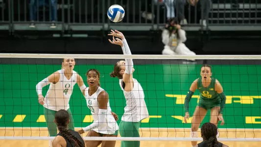 Sweep of USC Kicks Off Mighty B1G Week Image