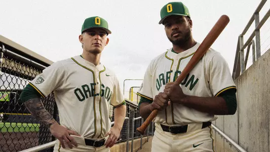 Throwback Uniform Honors 1954 Team Image