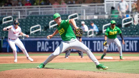 Moore is a Mariner Image