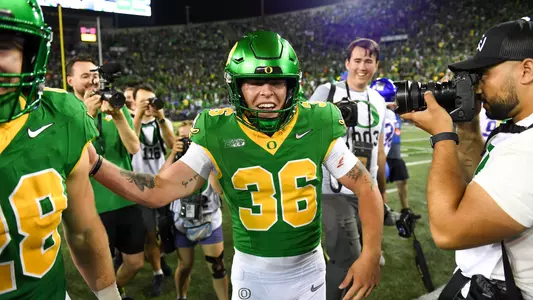 The Oregon Ducks take on the Boise Broncos at Autzen Stadium in Eugene, Oregon on September 7, 2024 (Isaac Wasserman / Eric Evans Photo)