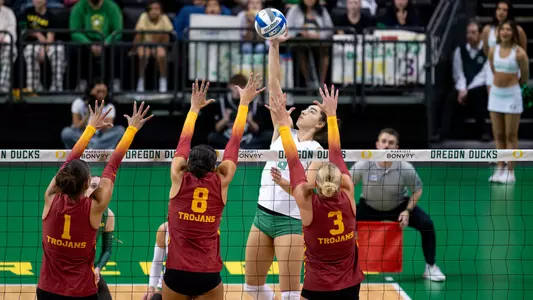 Home Finale Next After Tough Battle With USC Image