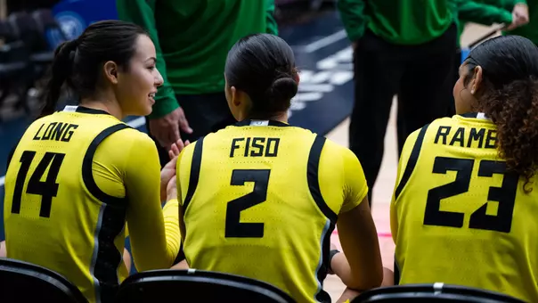 The Oregon women's basketball team takes on Saint Mary's at Comerica Center in Frisco, Texas on Nov. 25, 2025.