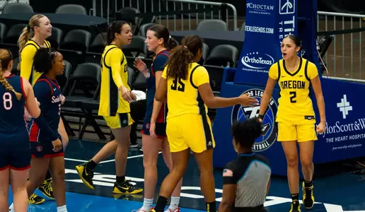 The Oregon women's basketball team takes on Saint Mary's at Comerica Center in Frisco, Texas on Nov. 25, 2025.