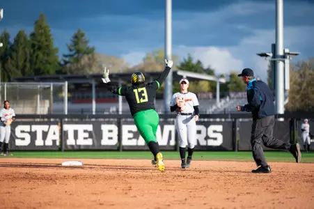 Beavers, Bruins Up Next for Duck Softball Image