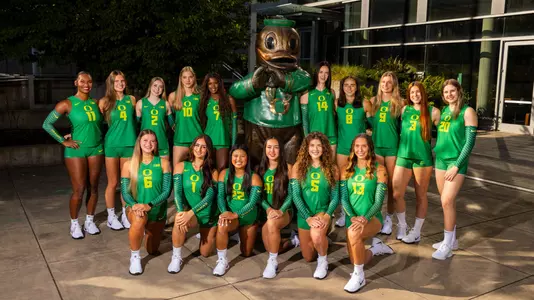 2025 Oregon Volleyball team photo