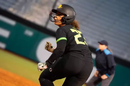 Western Oregon Fall Ball Game (Credit: Amanda Bell)