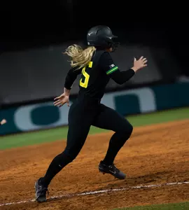 Western Oregon Fall Ball Game (Credit: Amanda Bell)