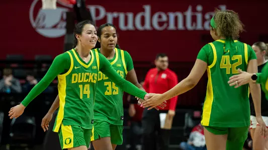 Ducks Vanquish Scarlet Knights In New Jersey Image