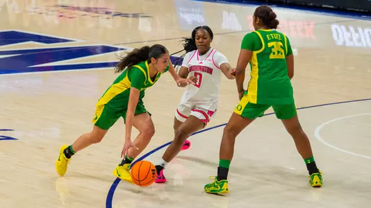 The Oregon women's basketball team takes on Washington at Alaska Airlines Arena in Seattle on Feb. 15, 2026.