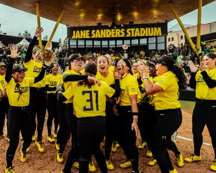 Ducks Host Beavers Wednesday at The Jane