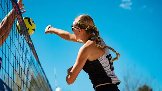 Gwen Fife, Boise State Beach Classic - Day 1