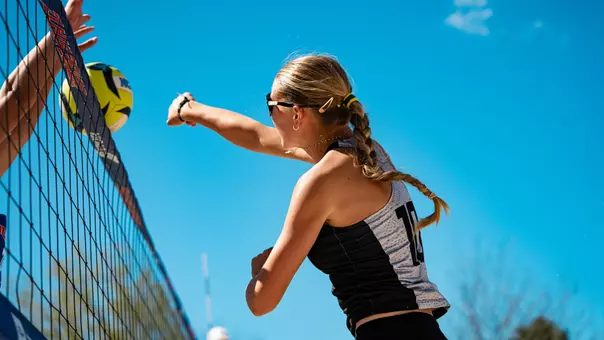 Gwen Fife, Boise State Beach Classic - Day 1