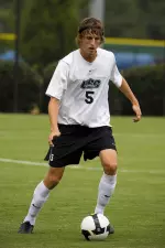 Kadane Lifts Upstate Over Mercer Image