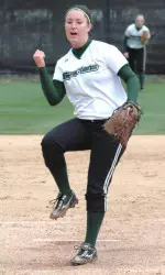 Childers Fans 15 In Win Over UMBC Image