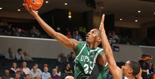 Men's Basketball Falls to Wofford on Day One of Charleston Classic Image