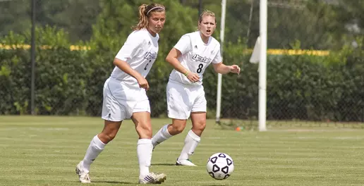 Bulldogs Outlast Spartans, 1-0, in Double Overtime Image