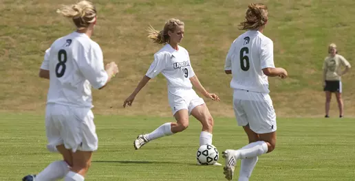 Spartans Fall in Border Classic Finale Image