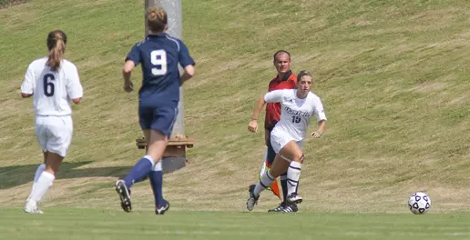 Jackyra's Blast Leads Upstate Past Lipscomb Image