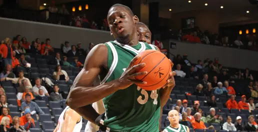 Spartans Valiant Effort Not Enough, Fall to Bruins, 67-62 Image
