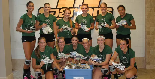 Upstate Volleyball Steps Out in Service Image