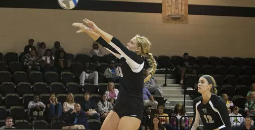 Upstate Volleyball Set for Road Match-Up and Senior Day Image