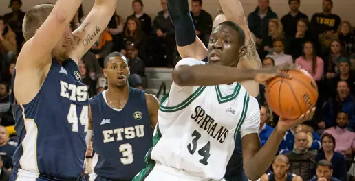 Upstate Drops Season-Opener at Arkansas, 83-63 Image