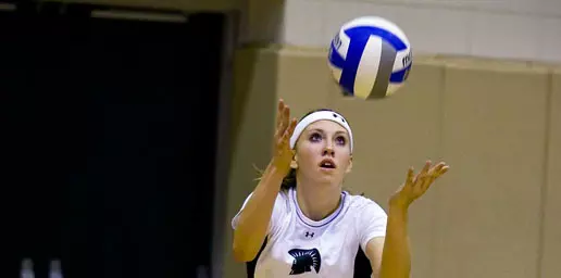 Spartans Drop Nail-biter to Radford, 3-2 Image