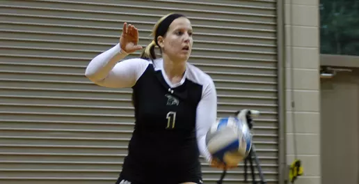 Spartans Split Pair at Radford Tourney as Sanders Snags All-Tournaments Honors Image