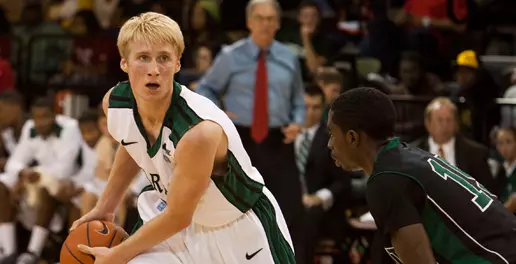 Spartans Fall in Overtime at Jacksonville, 77-74 Image