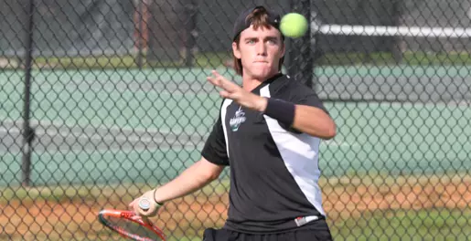 Spartan Duo Advances to Championship Round at UT Invitational Image