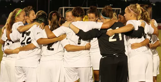 Ospreys Power Past Spartans in A-Sun Action Image