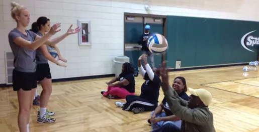 Spartan Volleyball Gives Back Locally Image