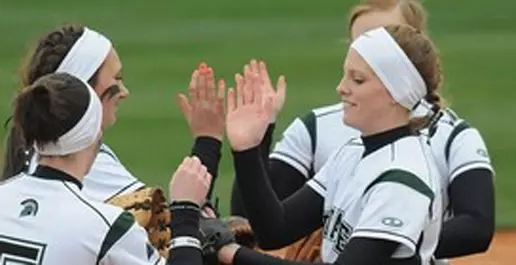 Upstate Downs Youngstown St. to Open Spartan Invitational Image