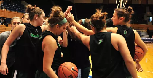 Zaveckaite Sets D-I Era Record as Spartan Women Shock Stetson, 81-68 Image