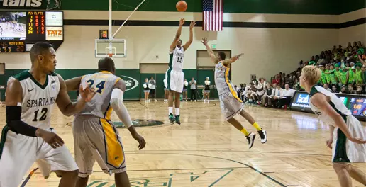 Spartans Advance to Second Round of CIT with 73-58 Win over Kent State Image