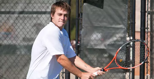Men's Tennis Downs No. 71 Nicholls State, 5-2 Image