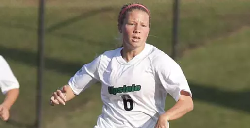 Bears Attack Early, Run Past Spartans 3-0 Image