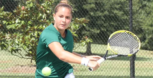 Gamecocks Battle Past Spartans in Season-Opener Image