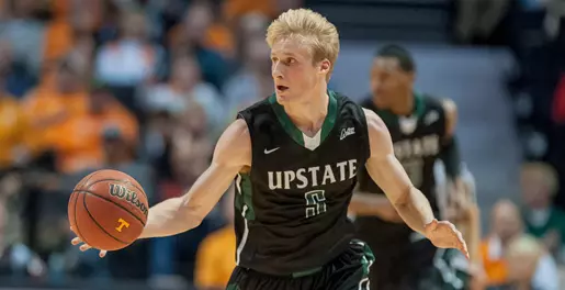 Late Comeback Lifts Tennessee Past Upstate Image