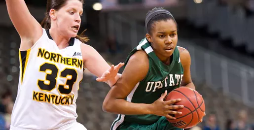 Spartans' Streak Halted with 81-61 Setback to Norse Image