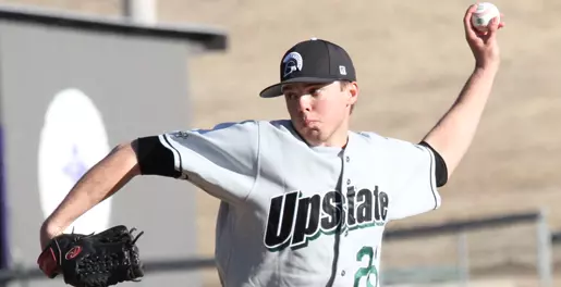Furman Sinks Upstate 6-5 on Walk-off Single Image
