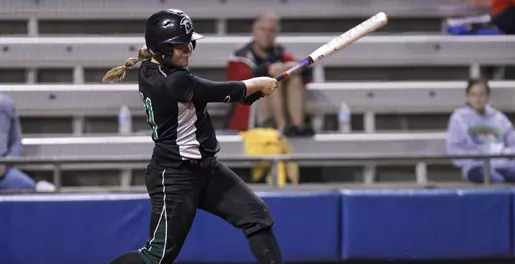 Spartans Fall at No. 3 Florida Image