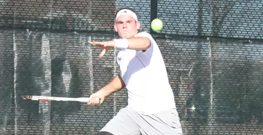 Spartans Edge Lipscomb 4-3 for Second-Straight Win Image