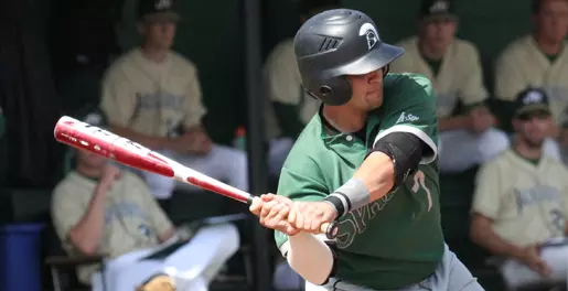 Spartans Come Up Short with Late Rally, Fall to Owls Image