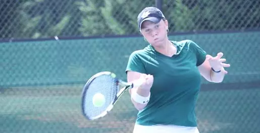 Women's Tennis Comes up Short at Lipscomb Image