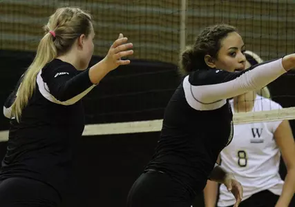 Upstate Concludes Non-Conference Play at Winthrop Image