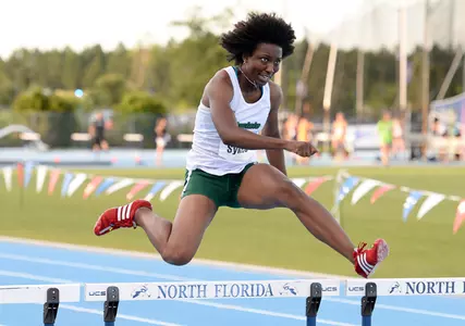 Spartans Have Strong Performances at UNCG Early Bird Meet Image