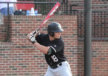 Lipscomb Tops Baseball in Extra Innings Image