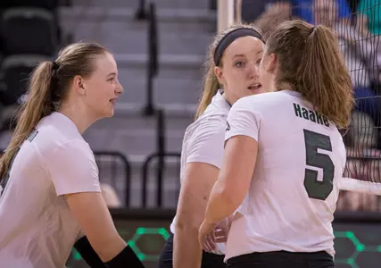 Upstate Defeats Presbyterian College 3-2 for Third Straight Five-Set Victory Image
